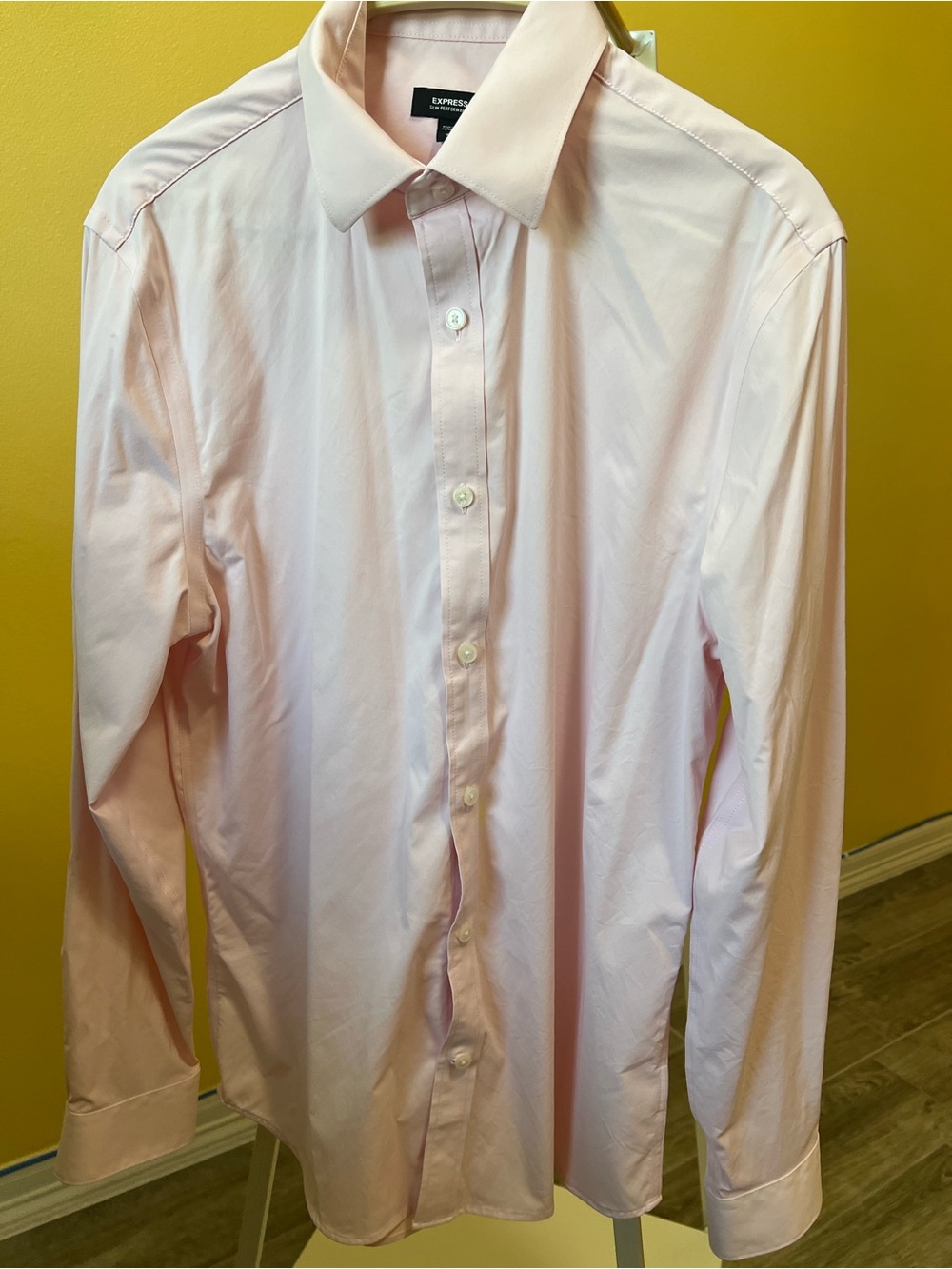Express Men’s Pale Pink Long-Sleeve Dress Shirt